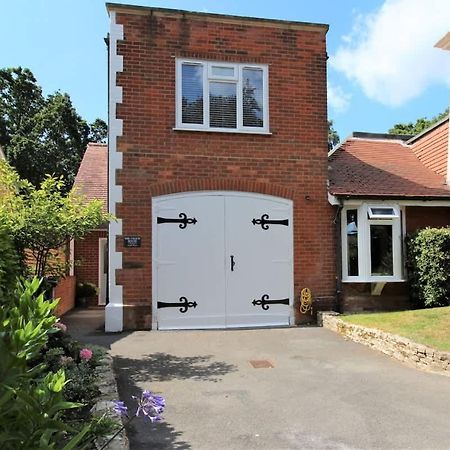 Middle Chine Villa Bournemouth Luaran gambar