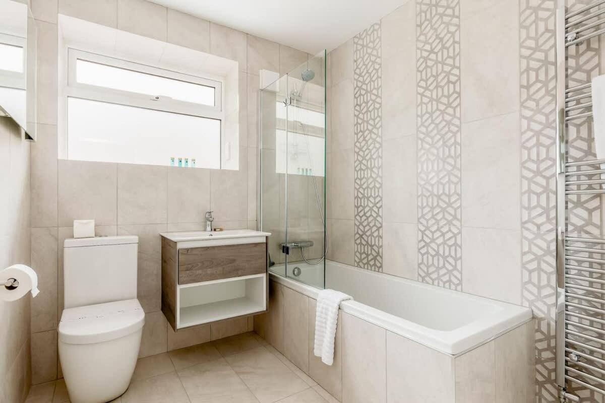 Middle Chine Villa Bournemouth Luaran gambar